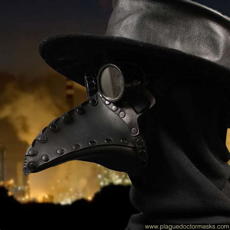Afbeeldingsresultaten voor Plague Doctor Mask Pattern Free