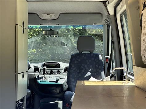 Dodge Sprinter Van Camper に対する画像結果