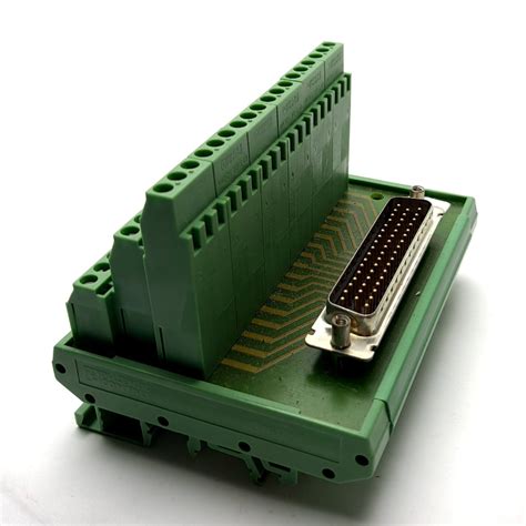 Toradh íomhá ar D50 Sub Connector Module