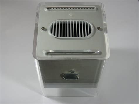 How to Use the Power Mac G4 Cube に対する画像結果