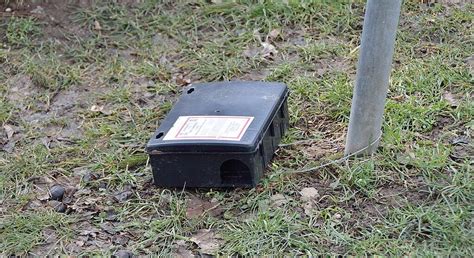 Toradh íomhá ar Sure Stop Rodent Control Box