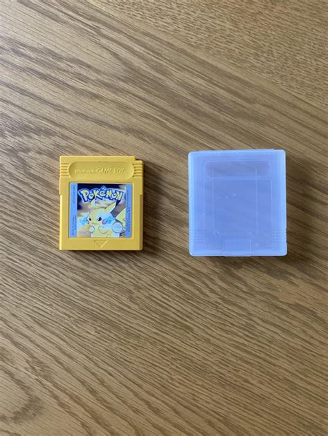Toradh íomhá ar Gameboy Colour Yellow