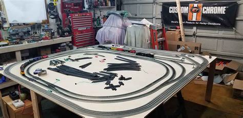 Image result for 4 by 8 Model Train Layouts