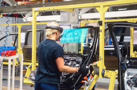 Résultat d’images pour Microsoft Augmented Reality Demo