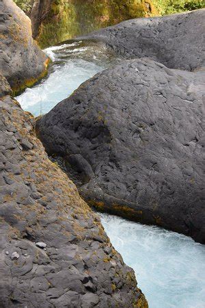 Toradh íomhá ar Cascade Lavas Washington