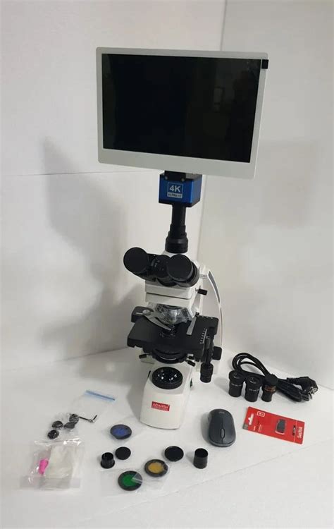 Toradh íomhá ar Solar Projection Microscope