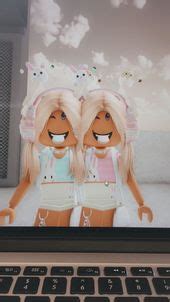 Best Oblox Mm2 Outfits に対する画像結果