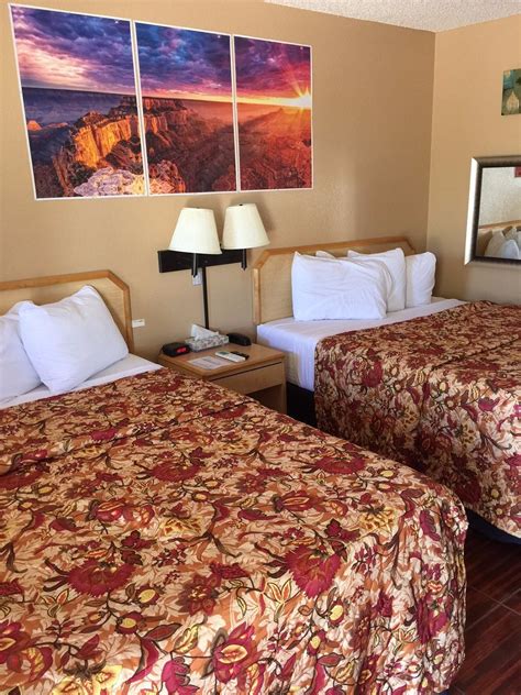 La Siesta Motel に対する画像結果