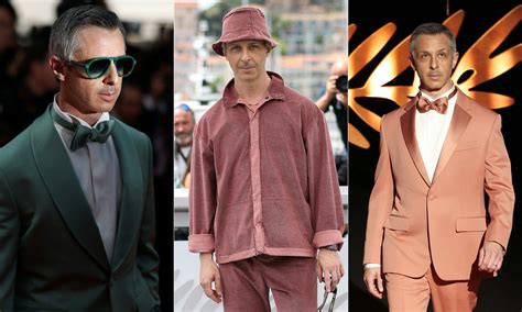 Afbeeldingsresultaten voor Jeremy Strong Smile