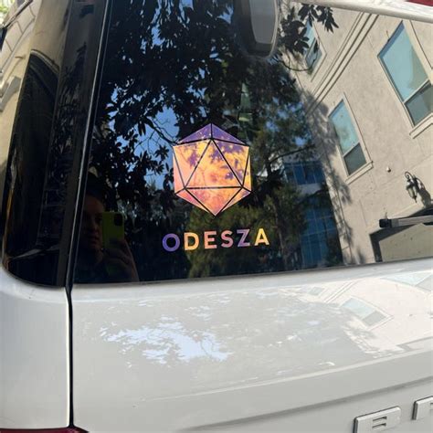 Follow Us QR Code Poster に対する画像結果