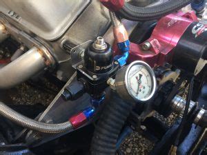 Toradh íomhá ar Fuel Pressure Regulator Location