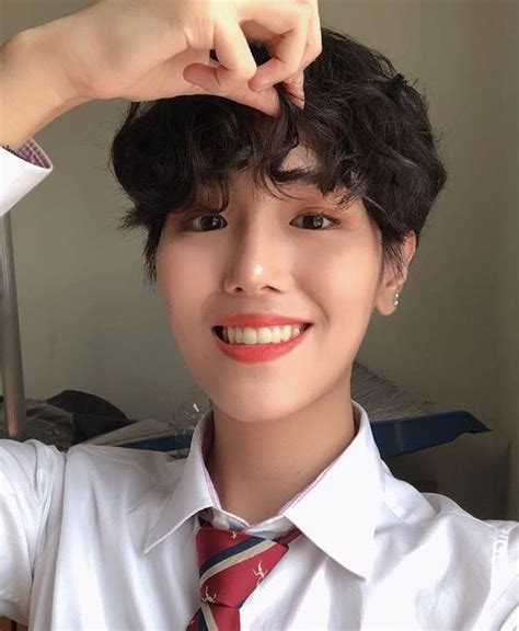 Lee Ji Hyun Model に対する画像結果