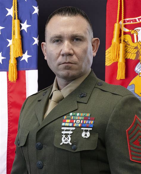 Master Sergeant に対する画像結果