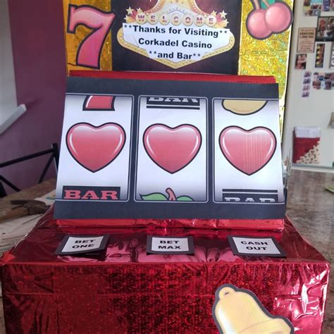 Toradh íomhá ar DIY Slot Machine Gift Box Printable Template