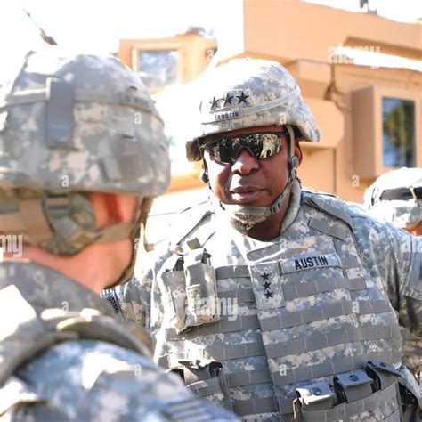 Sample Resolution for a Solider に対する画像結果