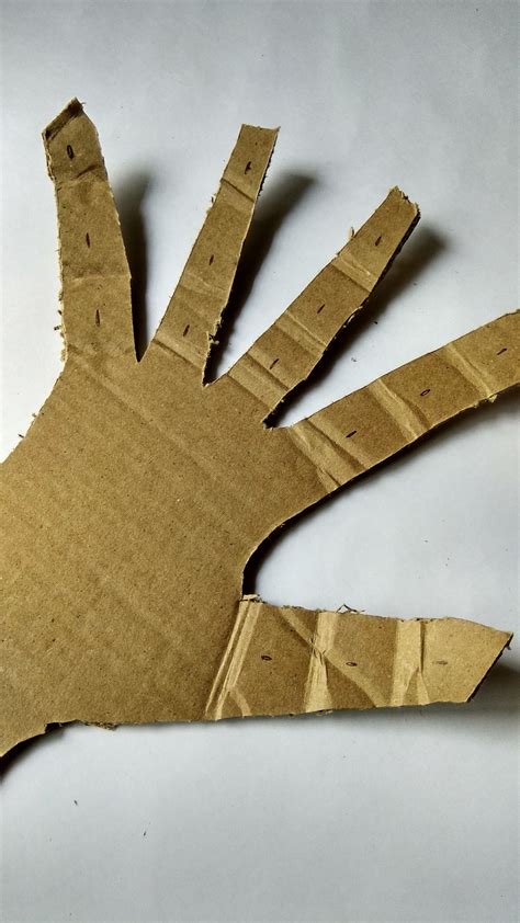 Robotic Arm Design Cardbord に対する画像結果