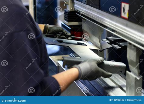 Bending Metalworking に対する画像結果