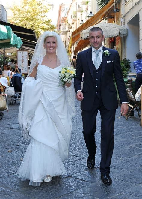 Italian New Bride に対する画像結果