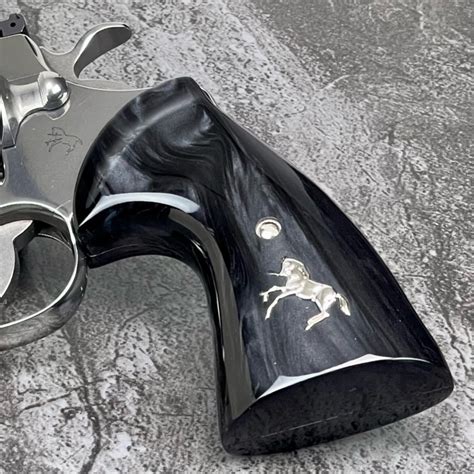 Afbeeldingsresultaten voor Colt Anaconda Python Grips