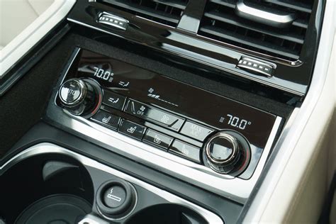 Toradh íomhá ar 2016 BMW 7 Series Tutorial