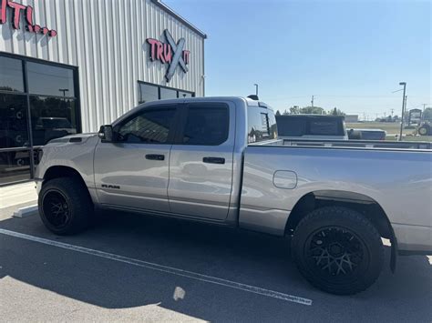 Ram 2500 Leveling Kit Alignment に対する画像結果