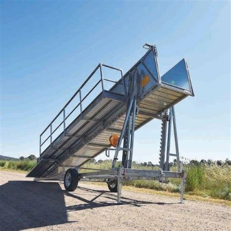 Afbeeldingsresultaten voor Adjustable Loading Ramps