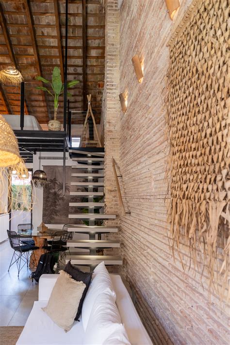 Toradh íomhá ar Loft Wat Is Dat