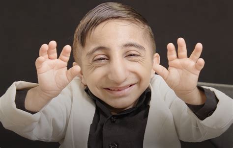 Résultat d’images pour Smallest Face in the World