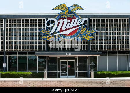Miller Brewing Sign に対する画像結果