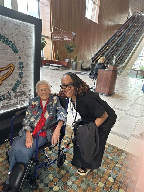 Toradh íomhá ar Loretta Melby RN-MSN