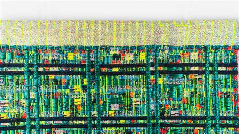 Toradh íomhá ar Microchip Drawing Colored