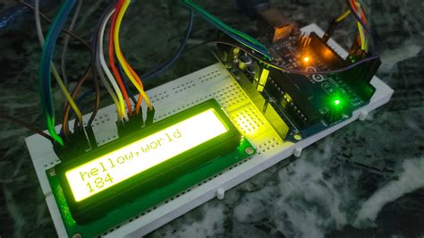 Toradh íomhá ar LCD 16 into 2 Arduino