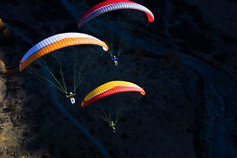 Advance Epsilon 6 intermediate paraglider