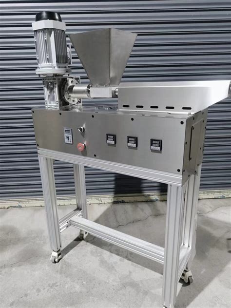 Injection Extrusion Machine Colombia に対する画像結果