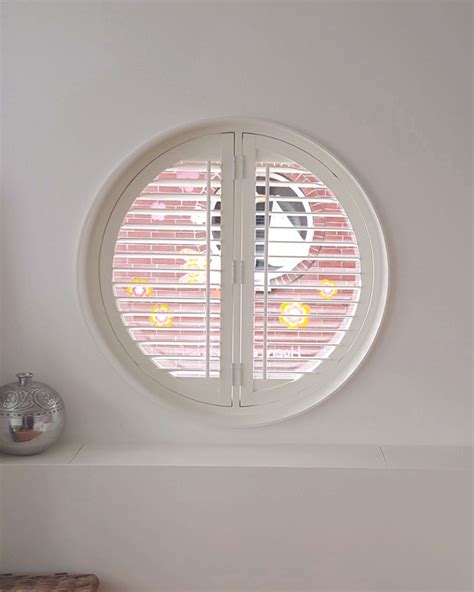 Toradh íomhá ar Dikte Shutters