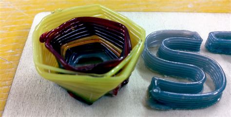 Toradh íomhá ar 3D Printing Glass
