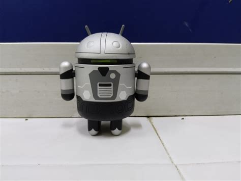 Toradh íomhá ar Samsung Android Mini Figure