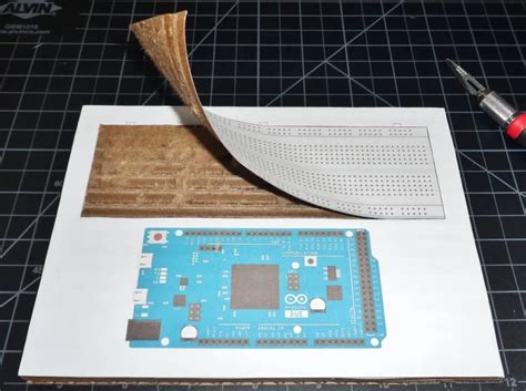 Toradh íomhá ar Arduino Breadboard Template