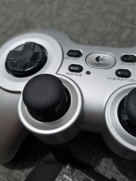 Logitech Wireless Controller に対する画像結果