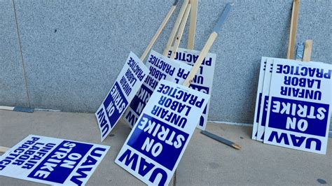 Java Picket Sign に対する画像結果