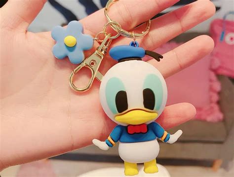 Character Keychains に対する画像結果
