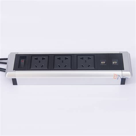 Computer Table Outlet Design に対する画像結果