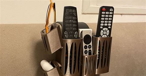 Toradh íomhá ar Skar Remote 3D Model