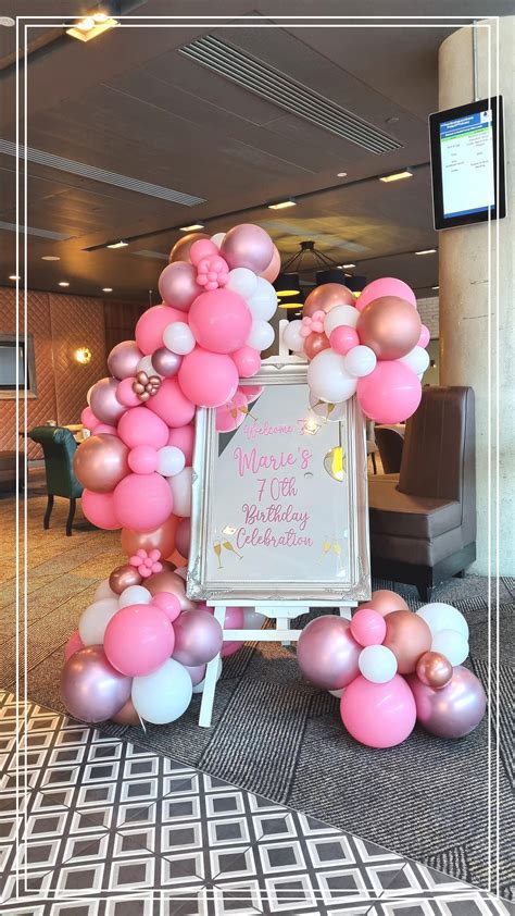 Toradh íomhá ar Spring Event with Balloons