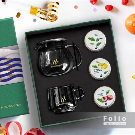 Bildergebnis für Dry-Ice Pellets in a Glass Teapot with Infuser