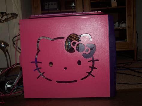 Toradh íomhá ar Hello Kitty Computer Case