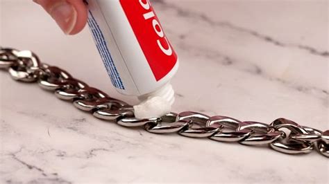 Toradh íomhá ar How to Clean Chainmail Armour