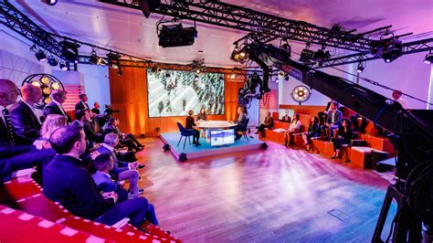 Toradh íomhá ar Selected Video