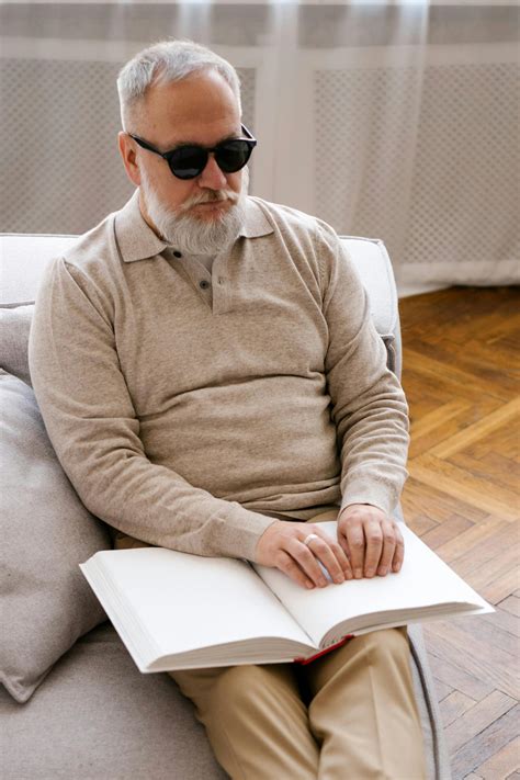 Image result for Blind Persoon