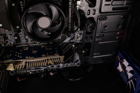 Inside Computer System に対する画像結果